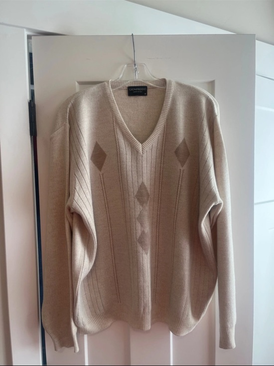 Gionfriddo Other - Gionfriddo Men's V-Neck Beige Sweater - Classic Cable & Diamond Knit